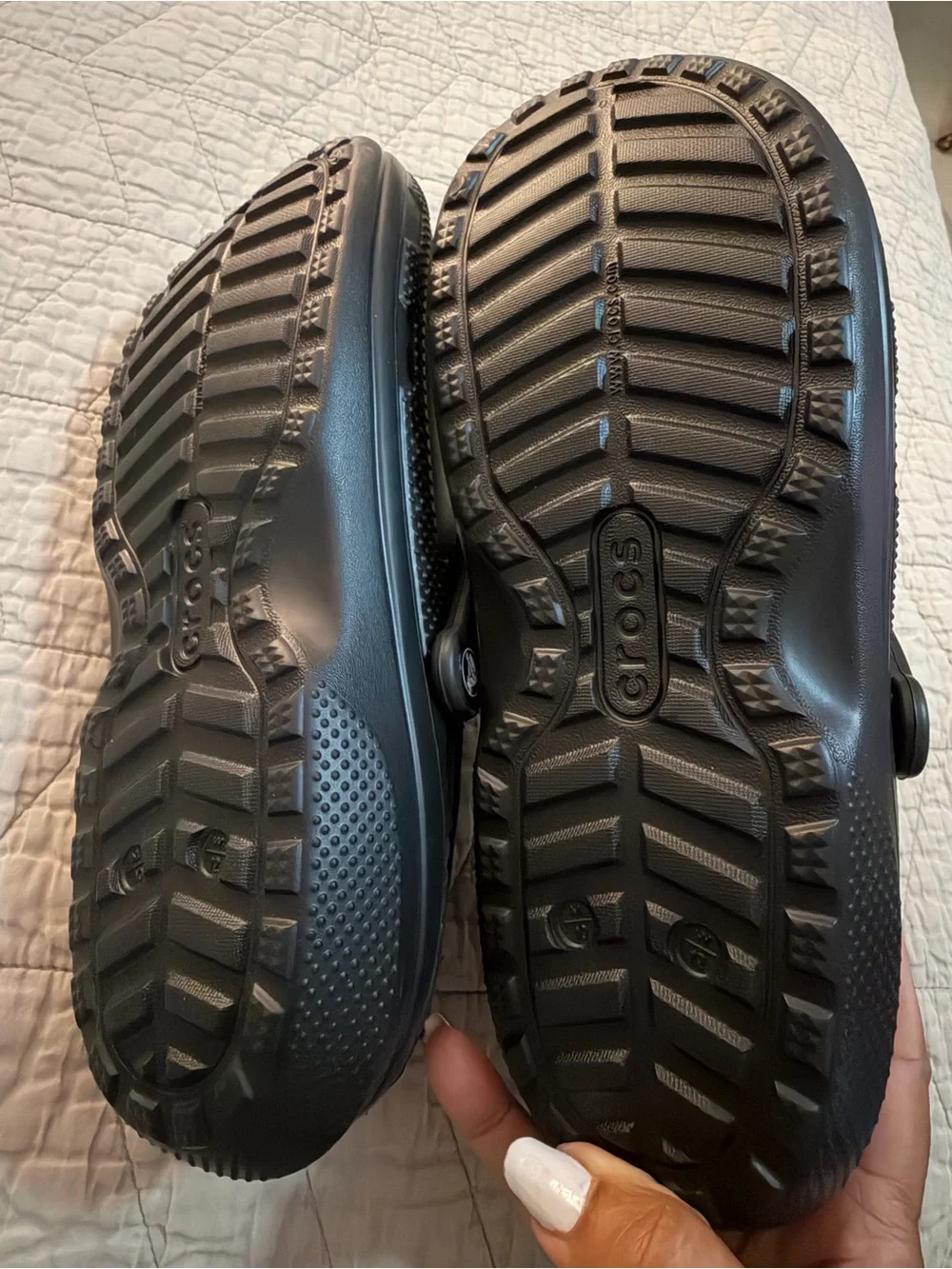 NWT Men’s Sz 9 Black Lined Clogs Classic